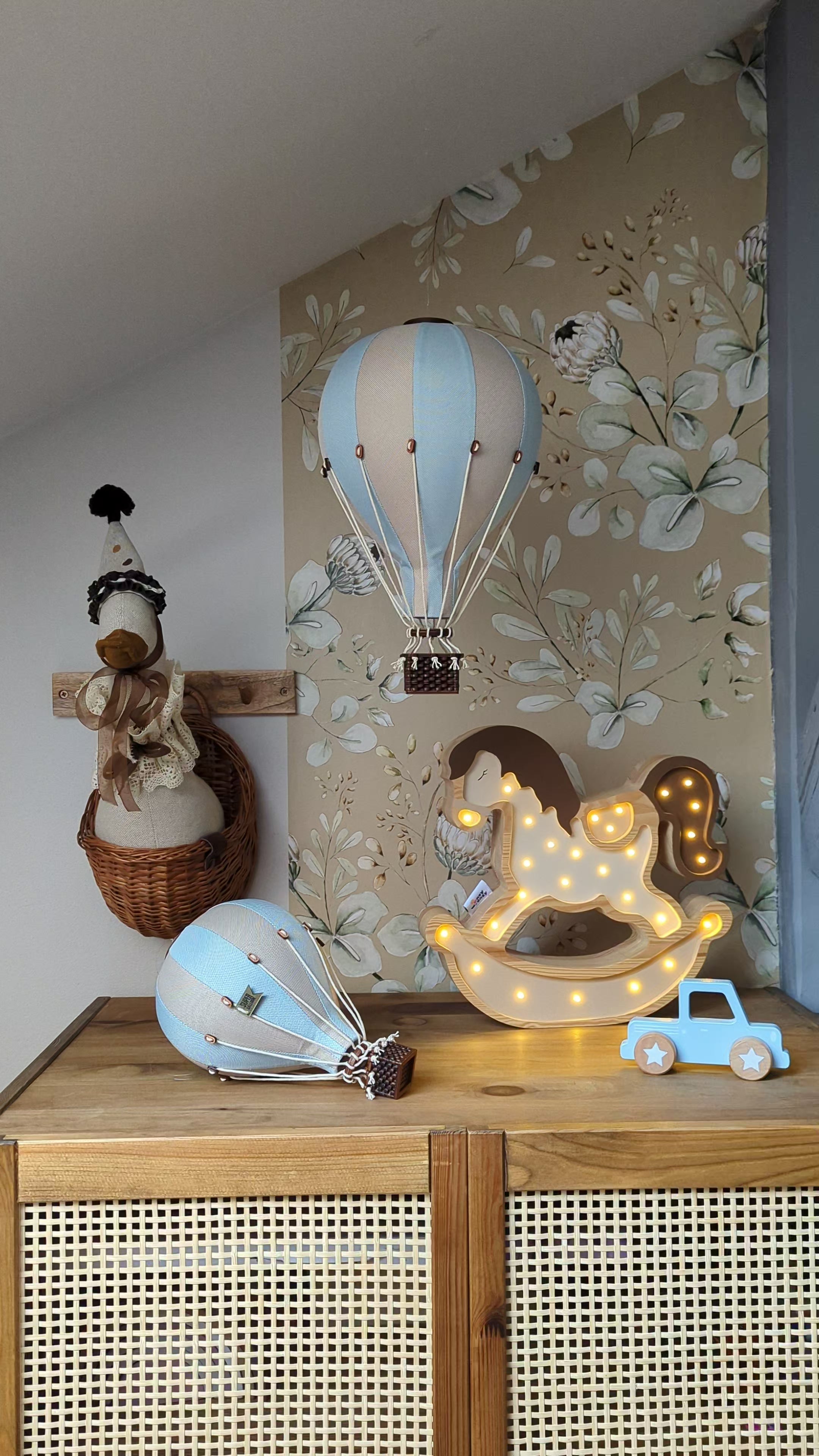 Beige and Blue Decorative Hot Air Balloon (3 Sizes Available)