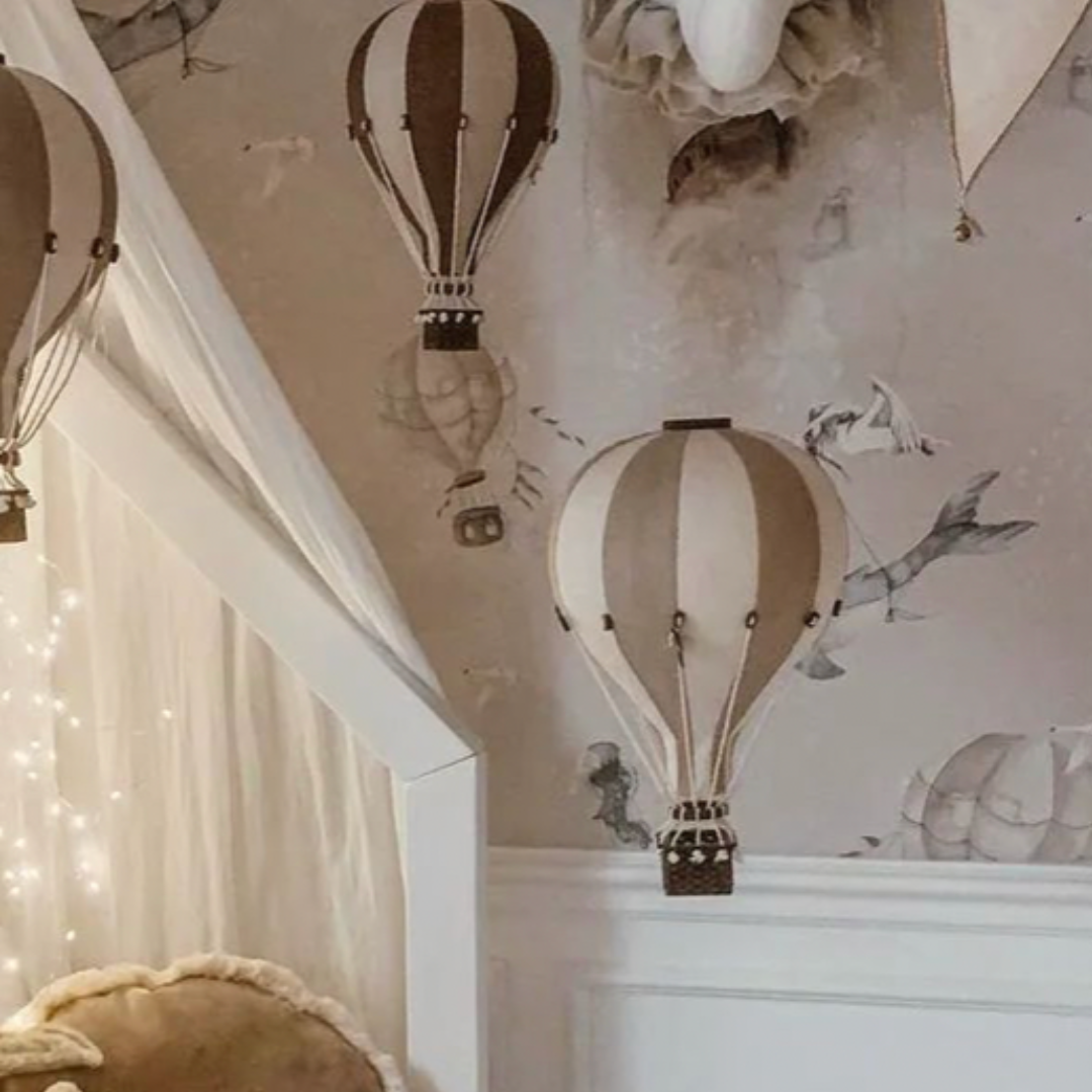 Gold and Beige Decorative Hot Air Balloon (3 Sizes Available)